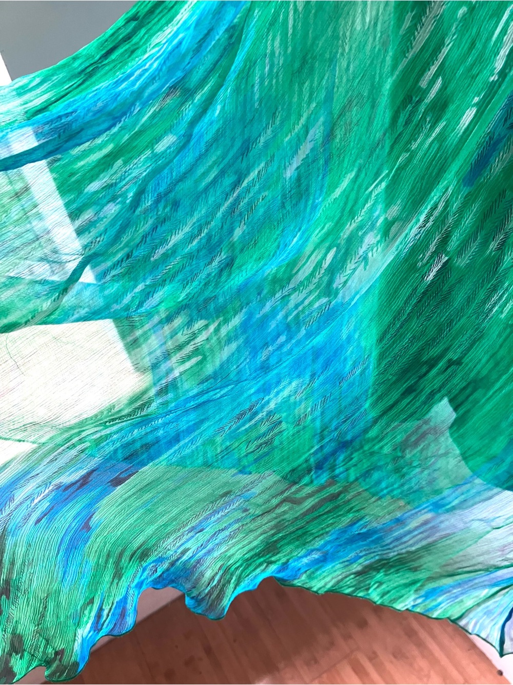 Laundry By Shelli Segal Green and Blue Halter Dress - Picture 4 of 6
